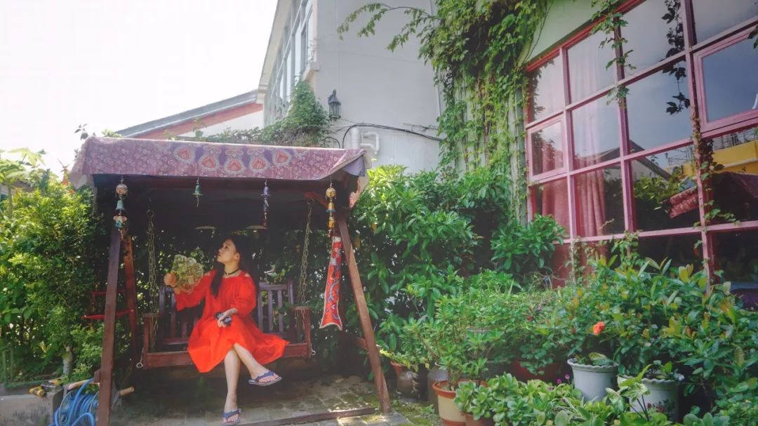 Shenzhen | Jiaochangwei B&B Town: Pengcheng Gulangyu Island with blue sea and blue sky