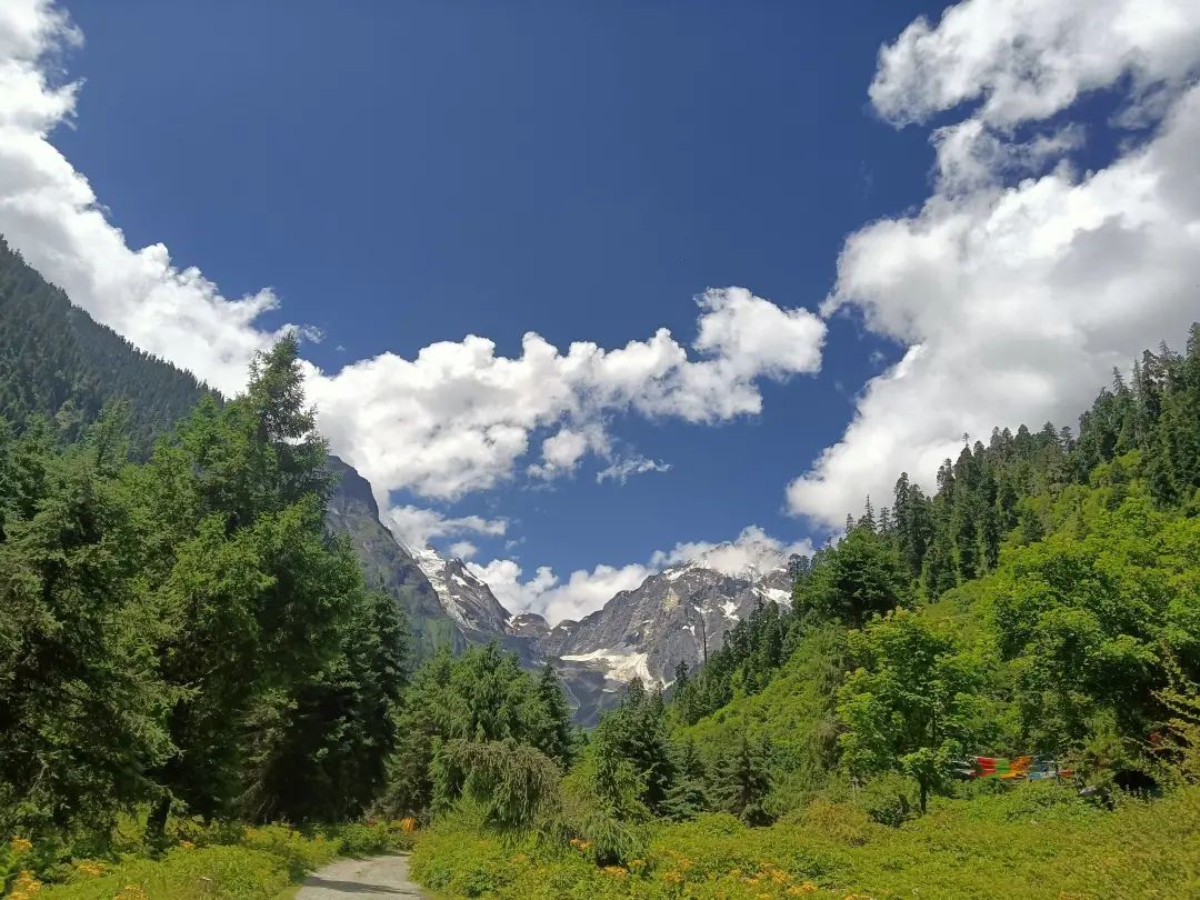 Day 17 of riding to Tibet: Bomi Zhuolong Valley