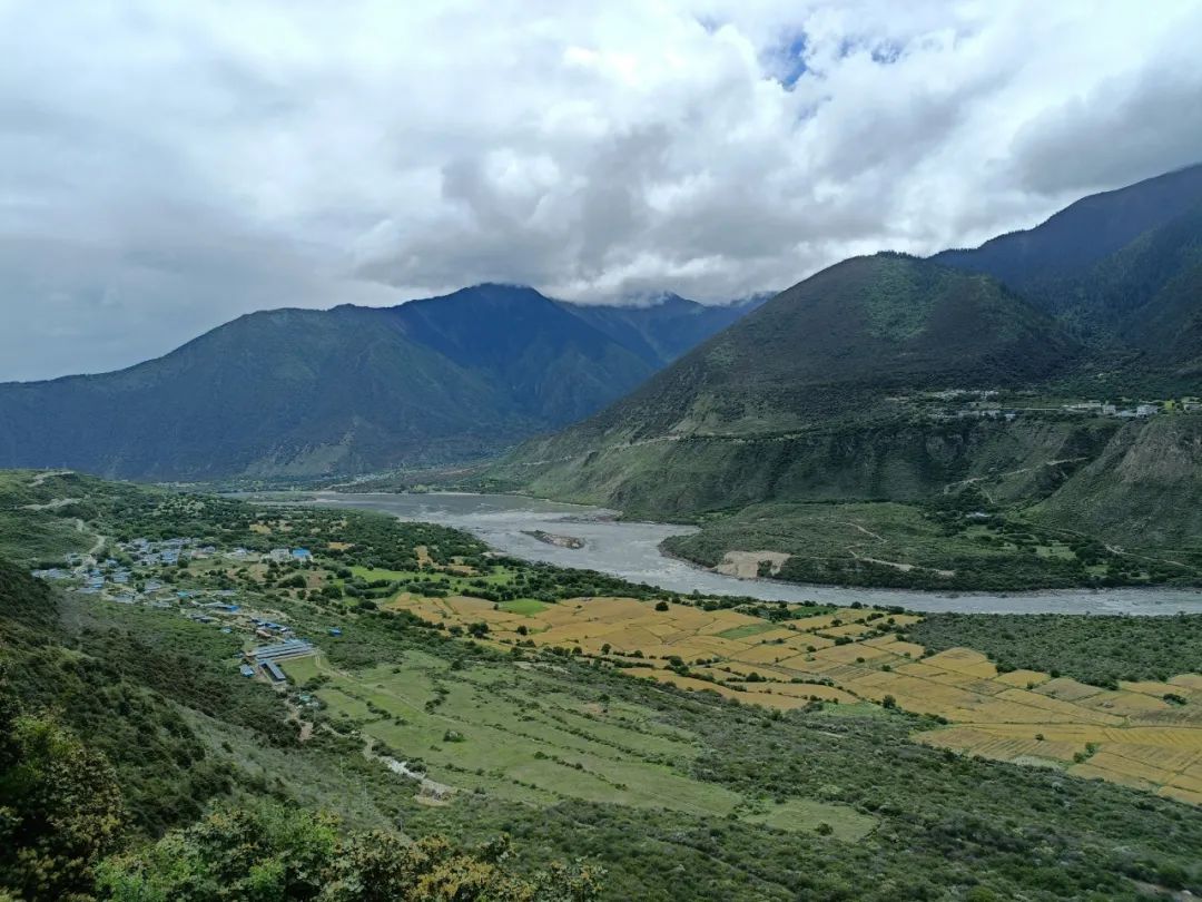 Did you know, this is the best time to travel to Linzhi!
