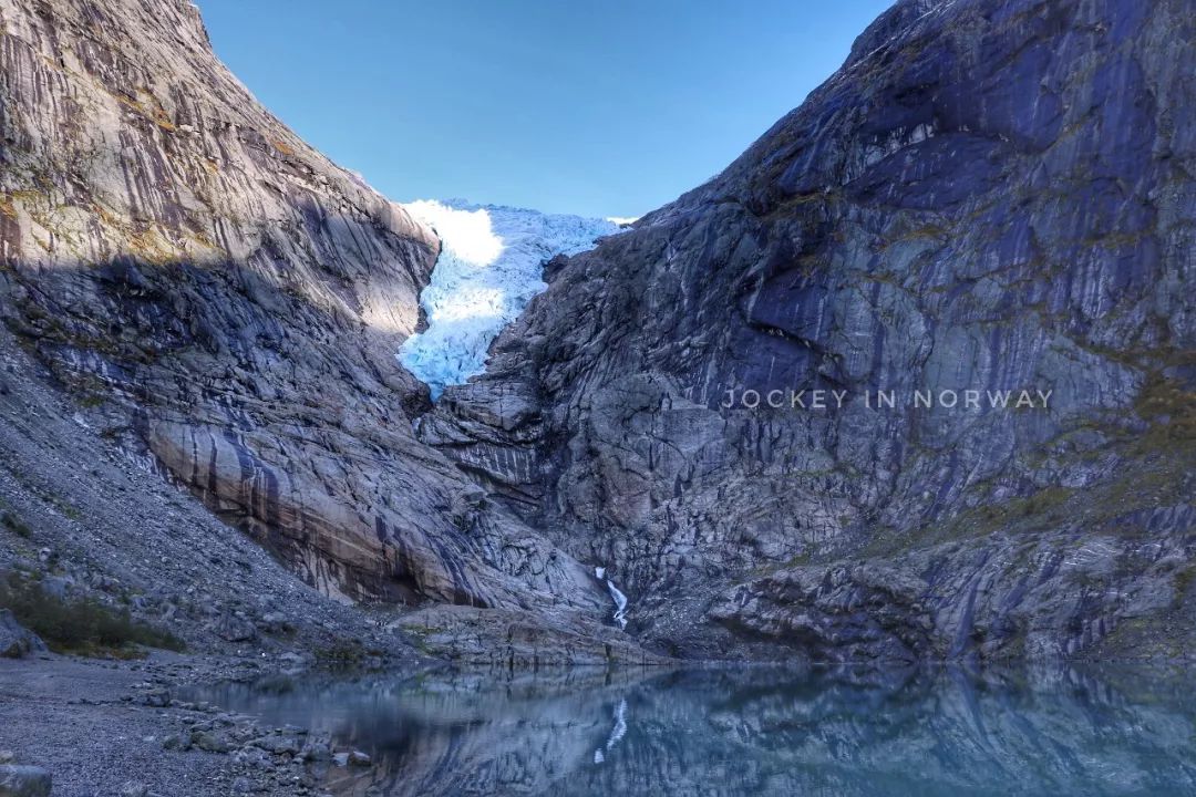 Norway | The most user-friendly glacier in the Ice and Snow Kingdom, the name is so long that I often can’t remember it