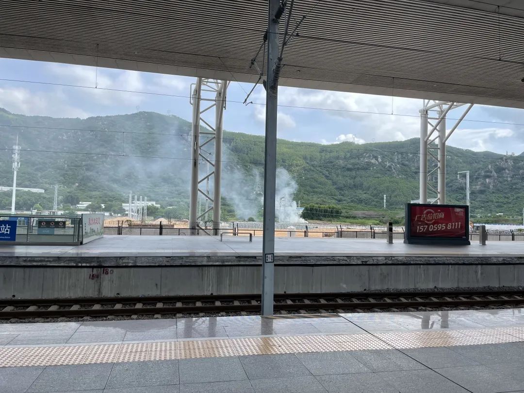 【Essay】Fenghua Travel Notes