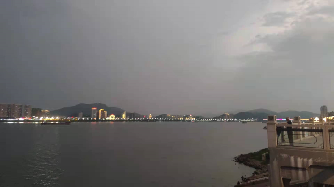 游记丨端州夜行