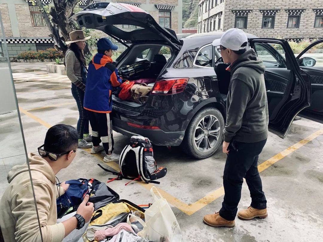 DAY8 Self-driving Tour in Western Sichuan Daocheng-Xinlong-Seda