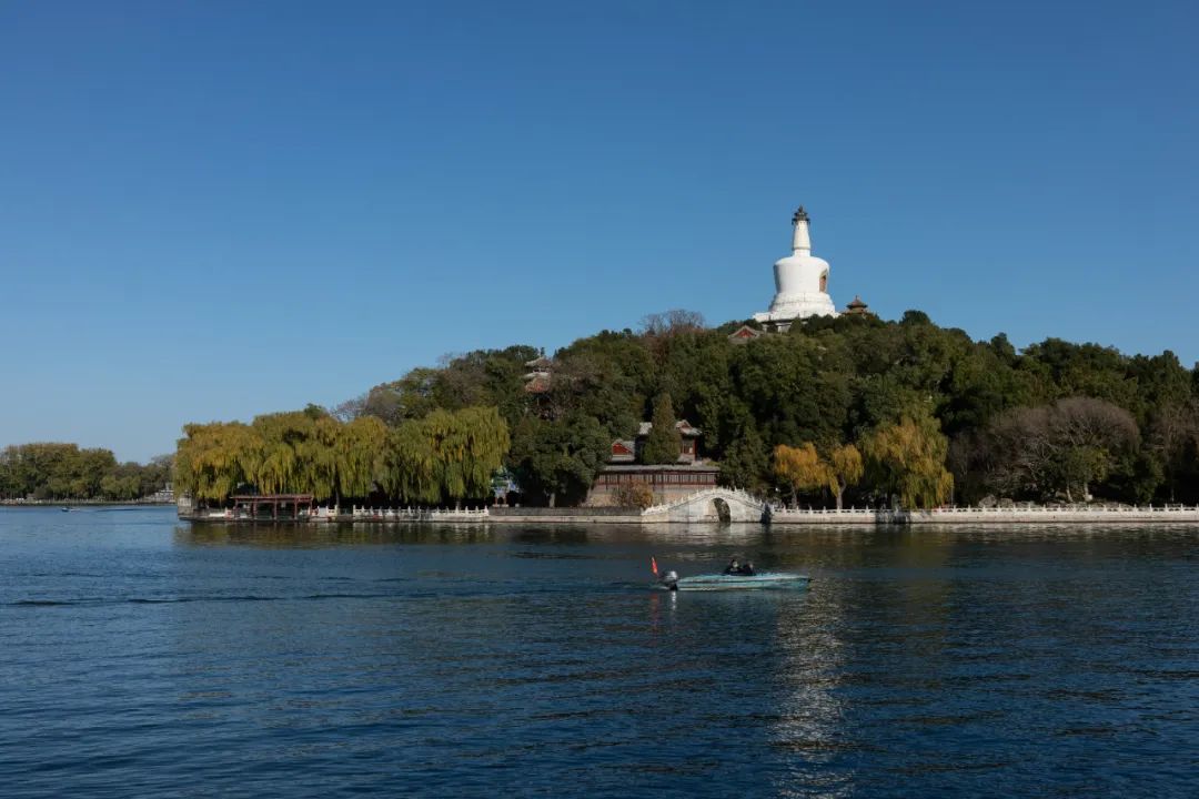 Beihai Park Travel Notes | The buildings in Beihai Park