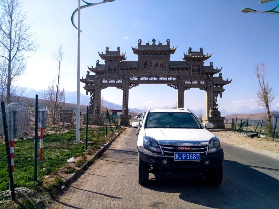New Tibetan Line Travel Notes | Peed in Daban, Jieshan, but never slept in the Dead Man’s Ditch