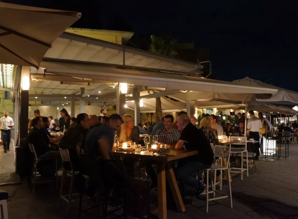 Travel Notes in Greece | You will probably pass by countless people in your lifetime