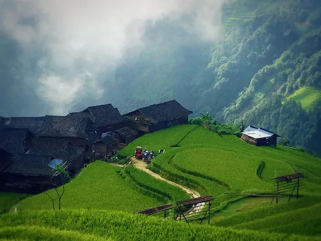 The fifth phase of niche attractions in the west#Guizhou