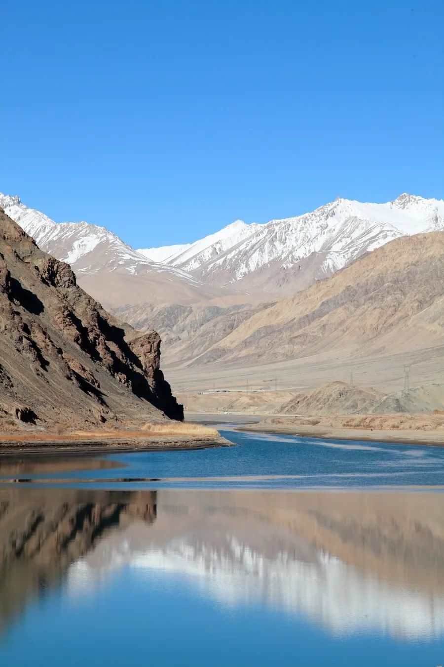 Travel to Xinjiang | Before the sweltering heat, embrace the early summer in the Pamirs