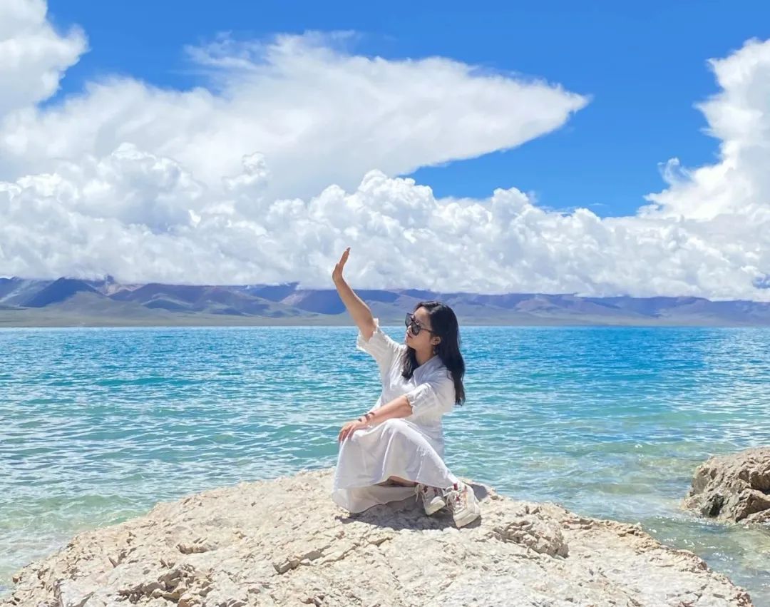 [Take measures after measures] Which of the three holy lakes in Tibet is the most beautiful?