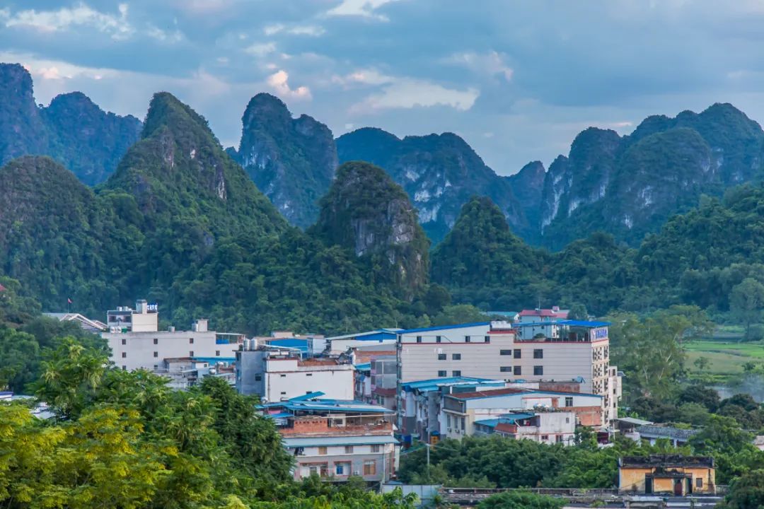 Self-driving in China | Detian Waterfall: See the beauty of mountains and forests and the beauty of water on the national border