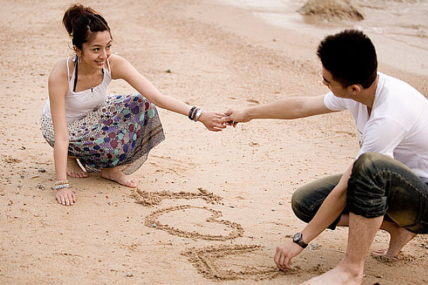 Tianhe Mountain, the hometown of Chinese Valentine's Day culture, is a mountain of love specially designed for couples.